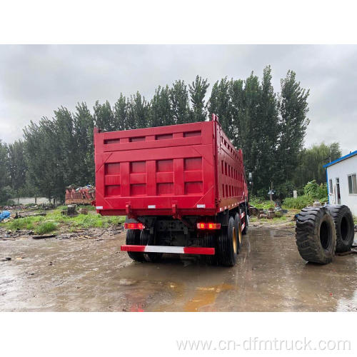 Retread tipper vehicle dump truck